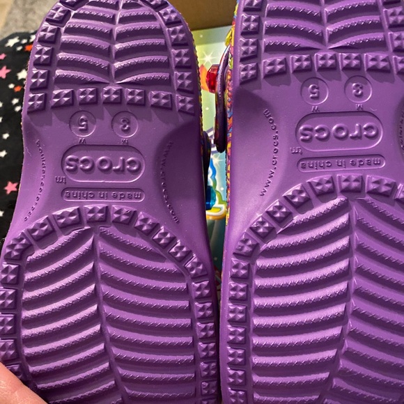 Limited Edition Lisa Frank Crocs - Original - Picture 3 of 5